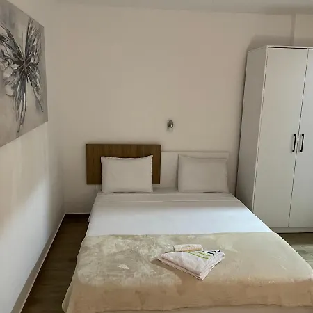 Pače Motel